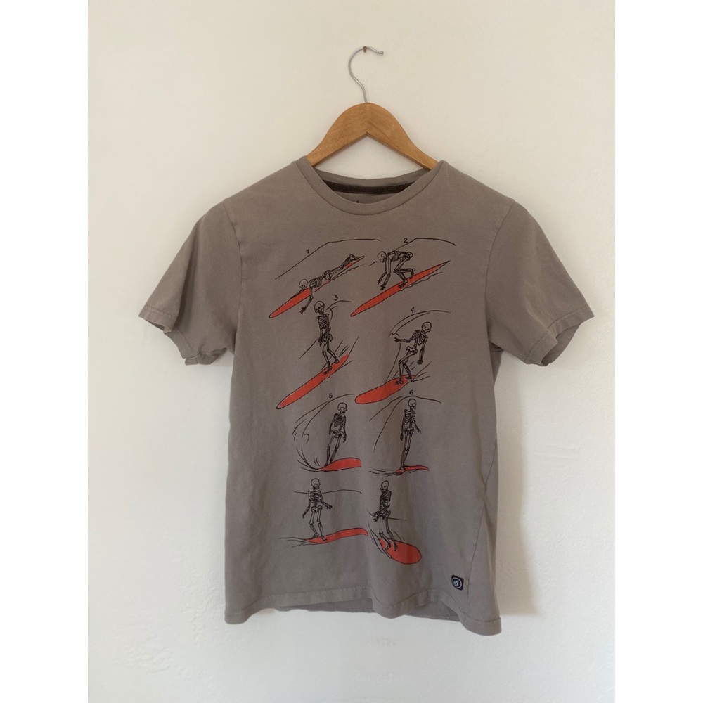VOLCOM • S TEE
